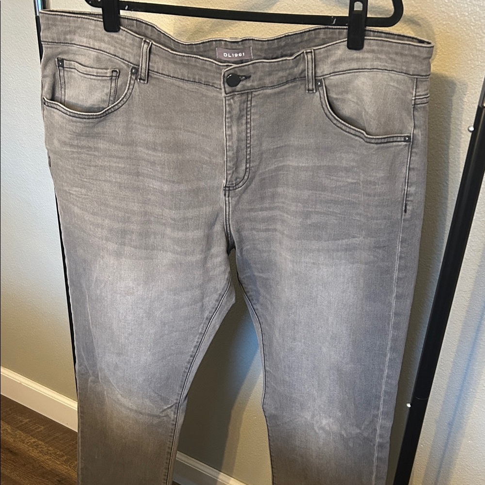 DL1961 Men's Light Gray Slim Jeans